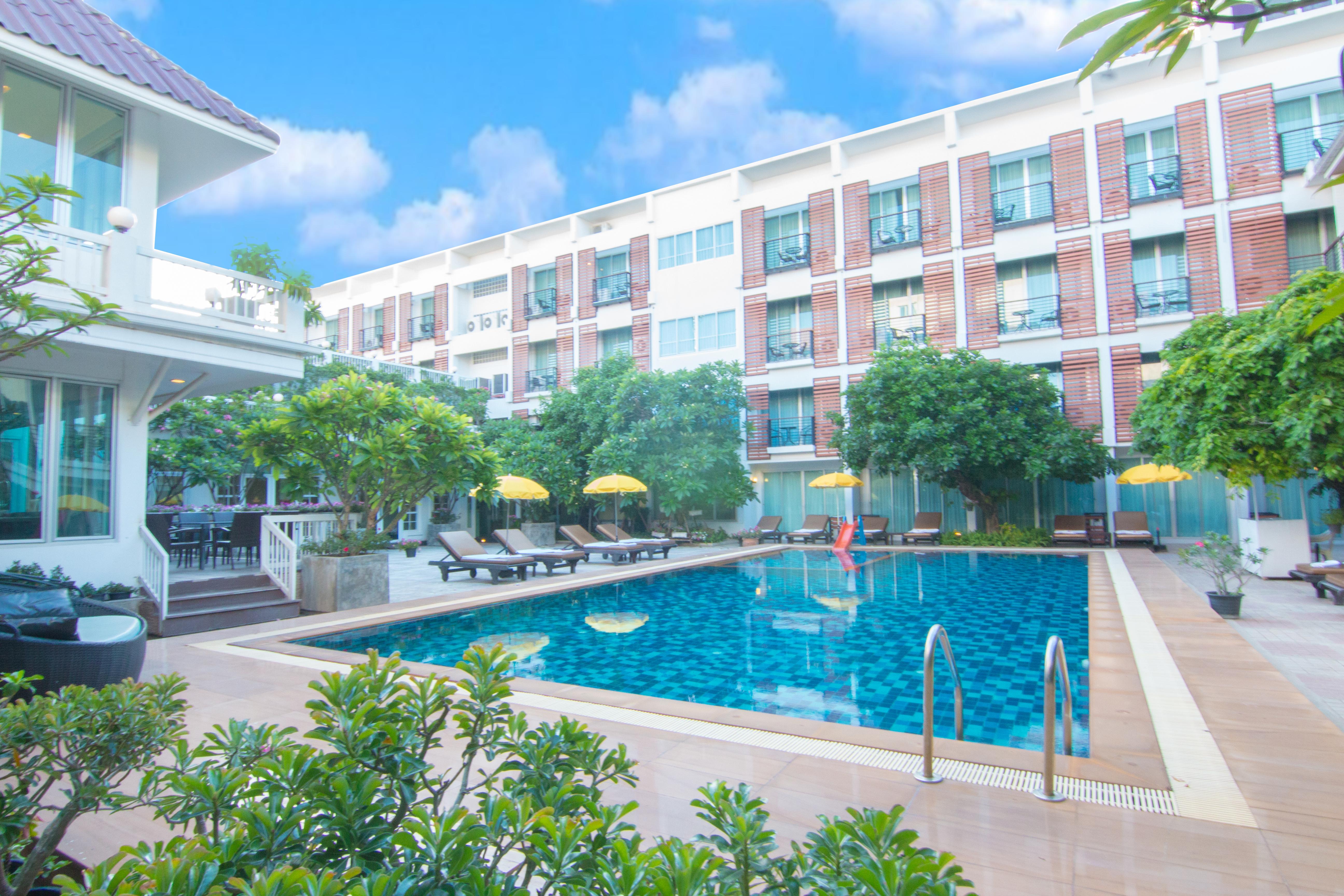 Paradise Hotel Udonthani Экстерьер фото