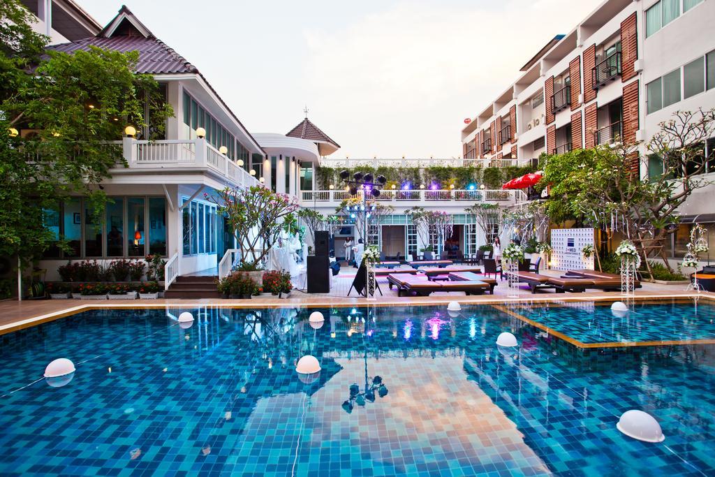 Paradise Hotel Udonthani Экстерьер фото